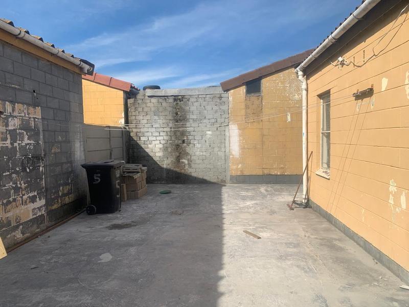 3 Bedroom Property for Sale in Rocklands Western Cape